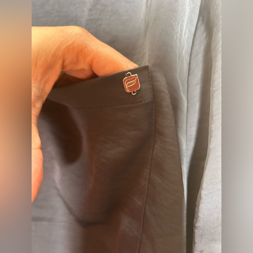 Fabletics Sleep Button Down Pewter Gray Slate Sil… - image 8